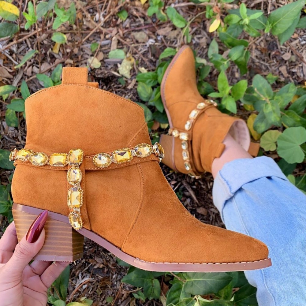 𝙍𝙀𝙎𝙏𝙊𝘾𝙆𝙀𝘿💎🖤GEM STONE COWGIRL BOOT - TAN